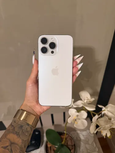 iPhone 14 Pro Max Branco IMPECÁVEL