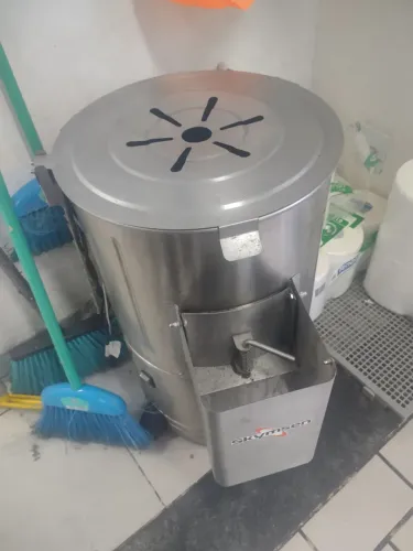 Descascador de batatas