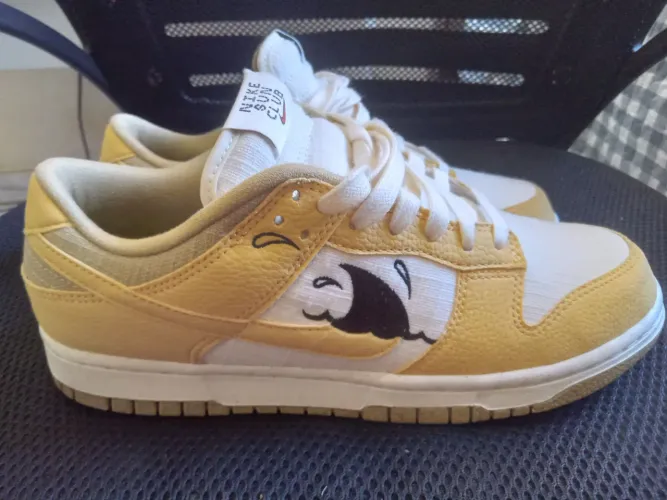 Nike dunk low Sun club