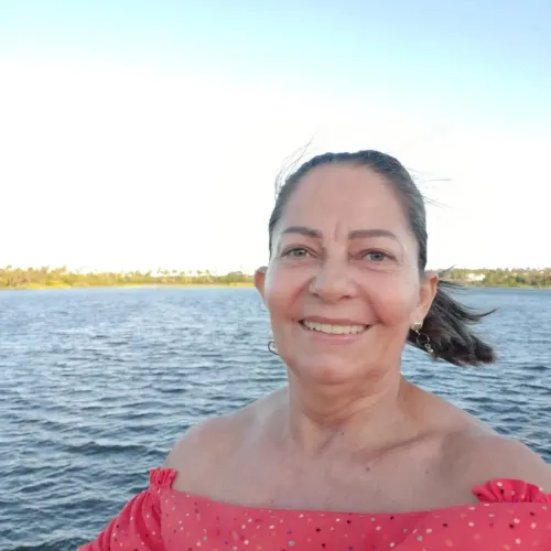 Cuidadora de idosos e babá 