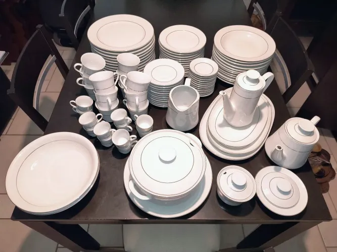 Aparelho de jantar e café Schmidt 96 peças