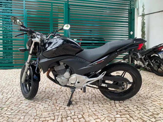 CB 300R 2009