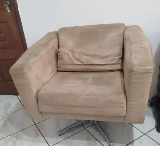 Poltrona Giratória