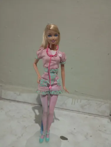 Boneca Barbie quero ser 