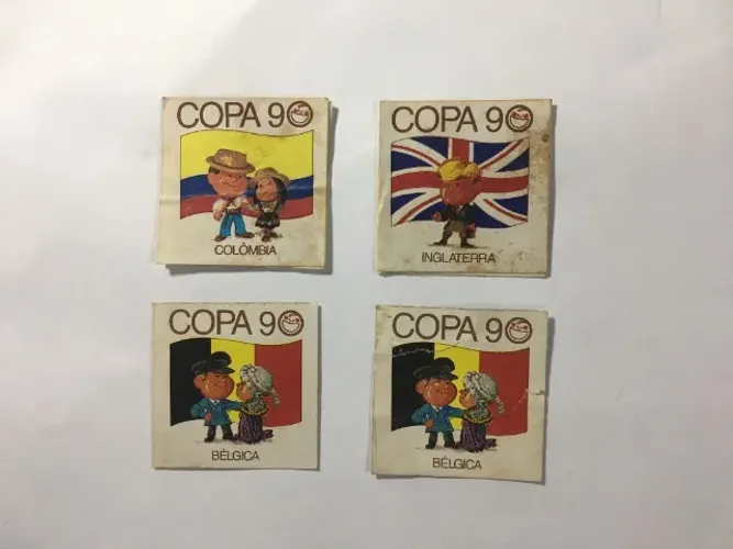 4 Figurinhas Coleção Pôster Copa do Mundo de 90 Elma Chips 1990 Nunca Coladas