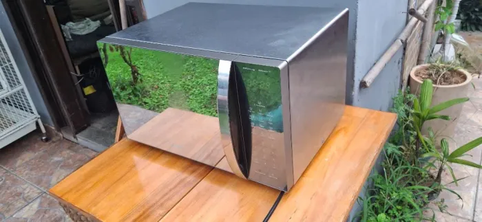 Micro-ondas 34 Litros Inox Panasonic