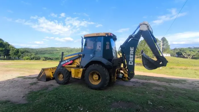 Retroescavadeira john deere 310k 2014