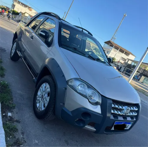 Fiat Strada Adventure1.8/ 1.8 Locker Flex CD 2010