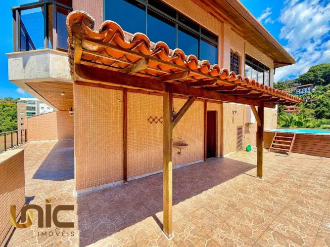 Cobertura com 4 dormitórios à venda, 329 m² por R$ 1.400.000,00 - Agriões - Teresópolis/RJ