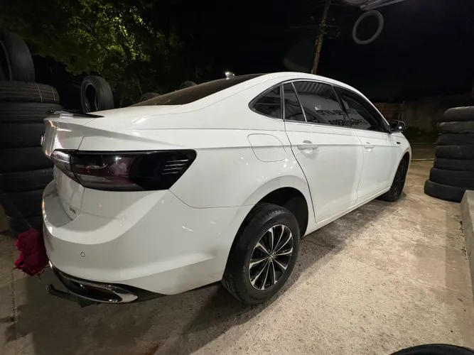 Vendendo jogo de Rodas 15 5x100, Virtus TSI original com pneu 
