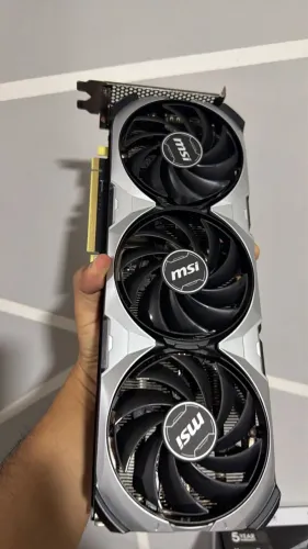 Placa de Vídeo RTX 4060 TI 8GB MSI VENTUS 3X  Impecável 