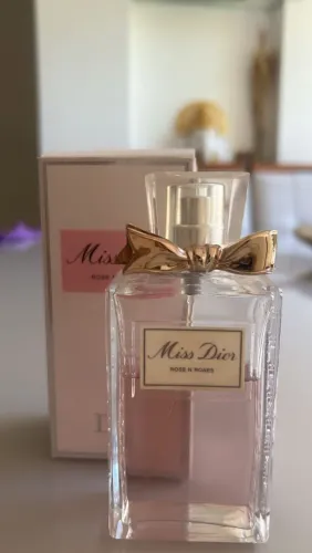 Perfume Miss Dior Rose n roses