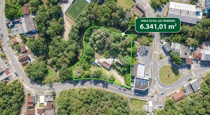 Terreno com Ampla Área e Excelente Localização I Cadore Imóveis