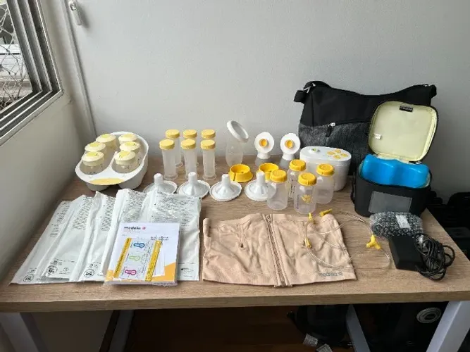 Bomba Dupla Leite Materno Medela Pump In Style MaxFlow e Acessórios