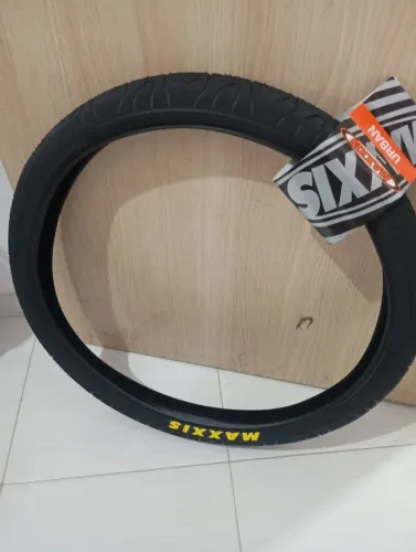 Maxxis hookworm aro 26