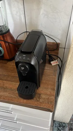 Cafeteira Passione Automática Multipressão Três Corações Preto Brilhante