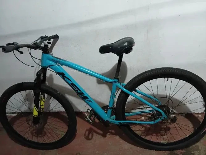 Vendo bicicleta aro 29 quadro 15# ou troco por , prata ,vídeo game , TV, som outomotivo.