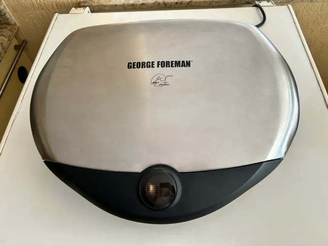 Grill George Foreman grande 220 volts