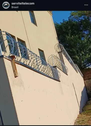 Instalação de cerca eletrica e concertina