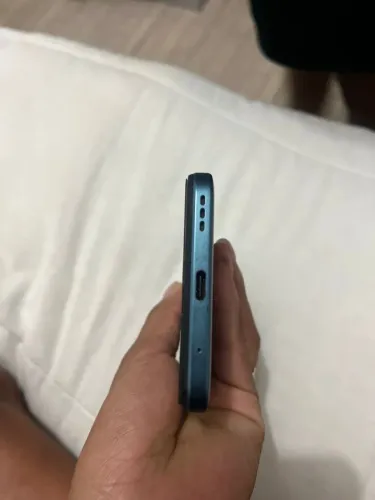 MOTO E 12