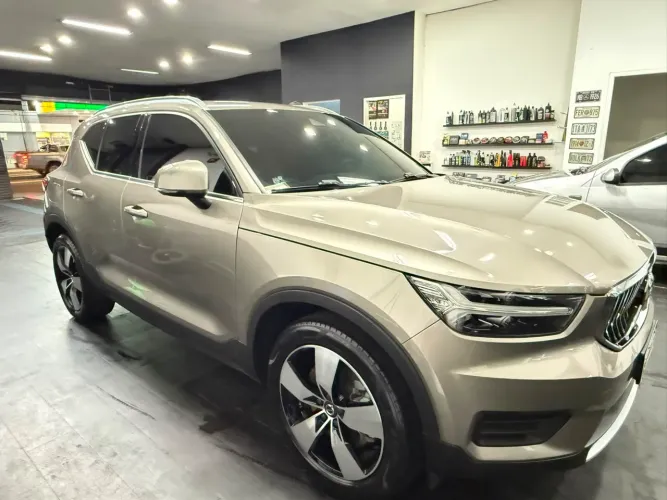 Volvo XC40 XC 40 T-5 Híbrido Inscription 1.5 FWD 2022