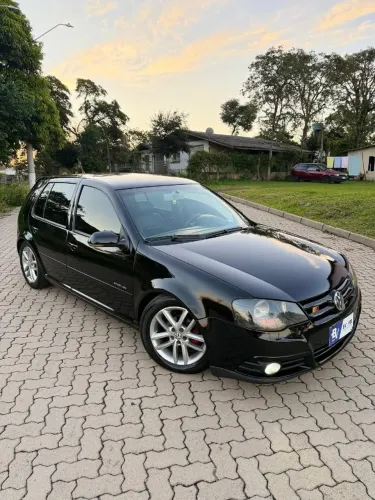 Volkswagen Golf 1.6 MI Total Flex 8V 4P 2011