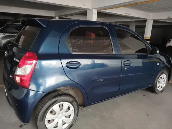 Toyota Etios X 1.3 Flex 16V 5P Mec. 2016