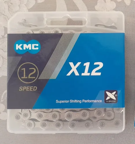 Corrente KMC X12 (Silver B 126L) - 12 velocidades 