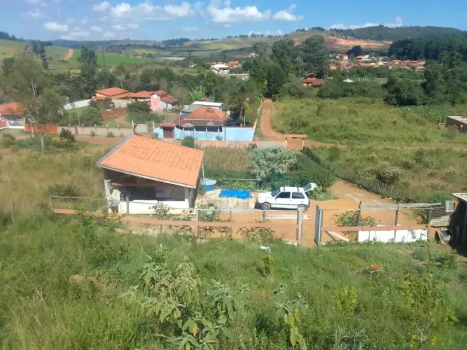 Excelente terreno de 1.600m² á venda entre Poços de Caldas e Andradas