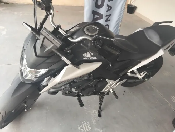 Honda/Twister 300