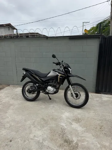 Honda Bros 2022 | 2º Dono | Muito Conservada | IPVA 2026 Pago