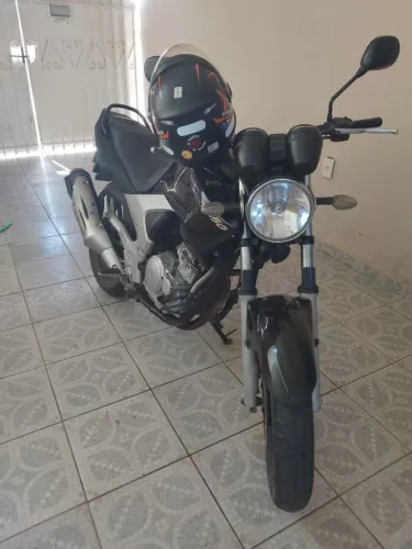 Fazer 250 