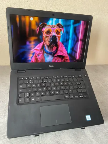 Notebook Dell i7 8ª Geração / UHD Graphics / 16GB RAM / 256GB SSD / Tela 14? FullHD