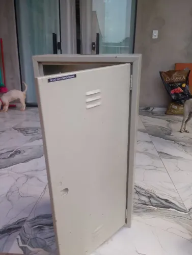 Painel de distribuição de energia