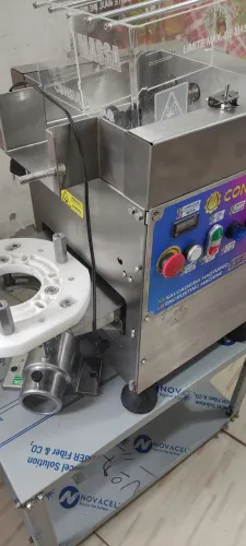 Modeladora de Salgados MAQTURBO 5.5 - AINDA COM GARANTIA DA FÁBRICA. 