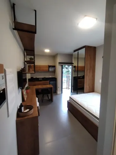 Studio nas Mercês - Alto Padrão - Mobiliado