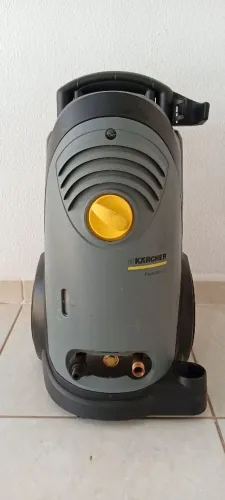 Lavadora de alta pressão Kärcher HD 6/15C 220V - Usada