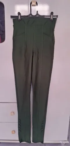 Calça malha incorpada