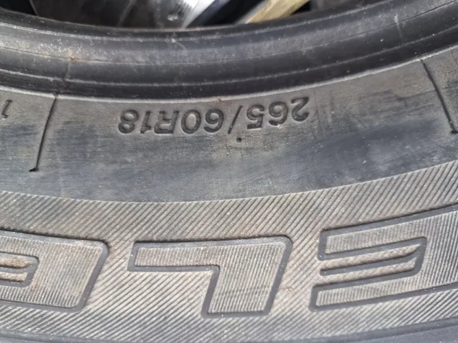 PNEU 265 60 18