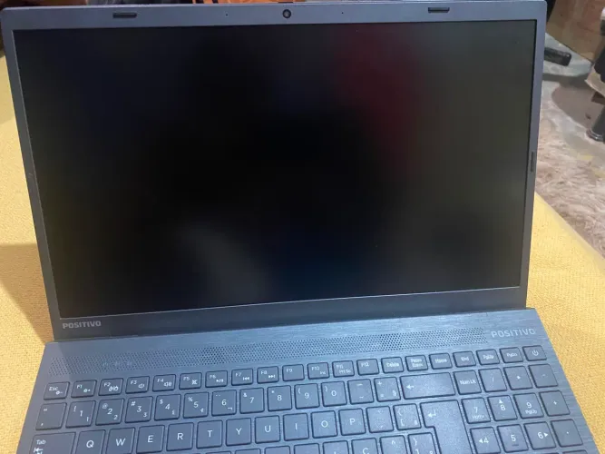 Vendo notebook positivo sem inovo 700,00