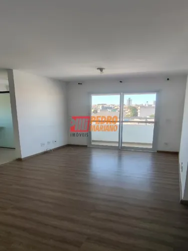 Apartamento no Bairro Vila Palmares em Santo André