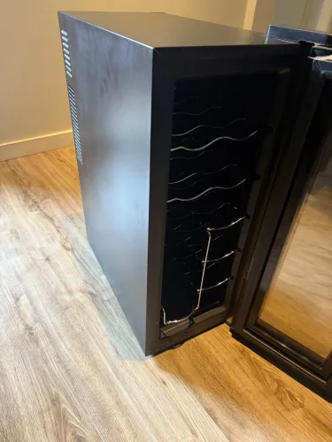 Vendo Adega Philco 12 garrafas - Problema na placa