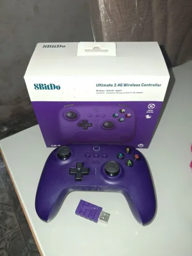 Controle sem fio 8BitDo 2.4 GHz ROXO COM DOCK DE CARREGAMENTO