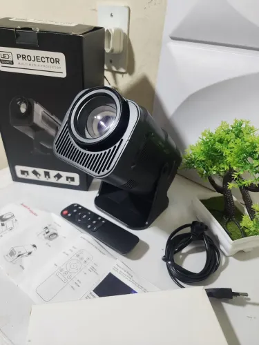 Projetor HY320 Android - Na Caixa - Tudo Funcionando PROMOÇÃO!!!