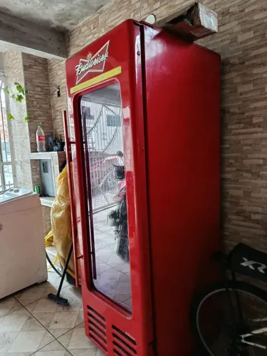 Geladeira Expositora de bebidas