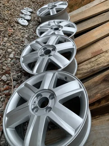 Aro 16 Megane e calotas