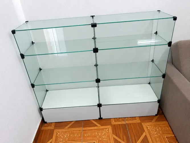 Vitrine