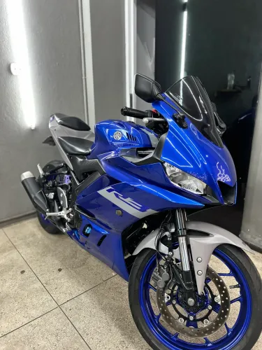 YAMAHA R3 2022