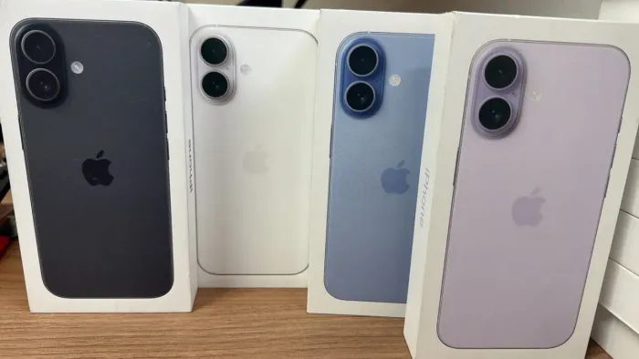 IPHONE IPHONE 17 lacrado 256gb garantia um ano Apple:5 estrelas em todas as plataformas.