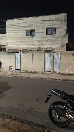 Casa pra venda bairro marimar 2 quarteirões da praça da Febem